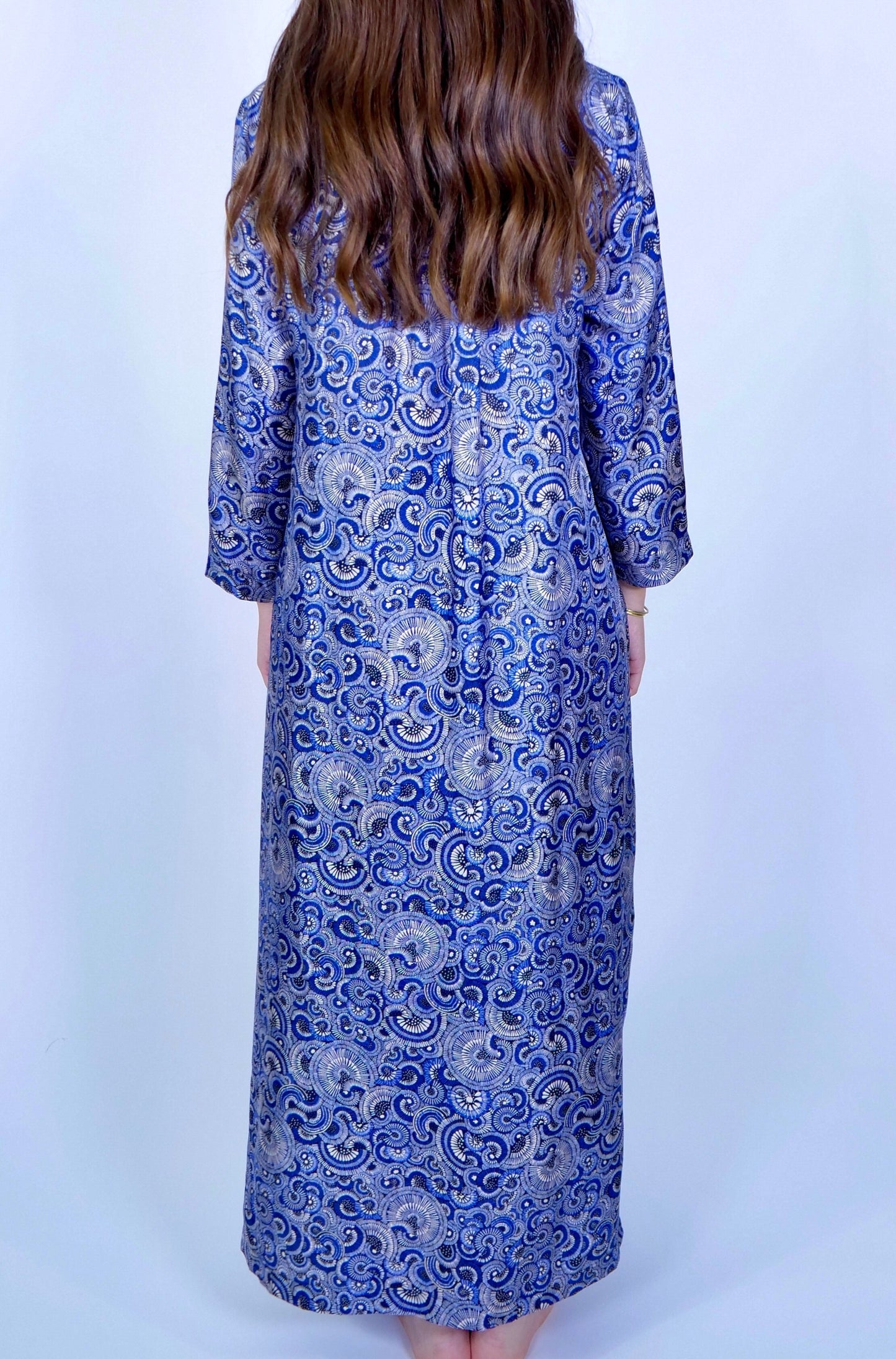 Robe MOMONI