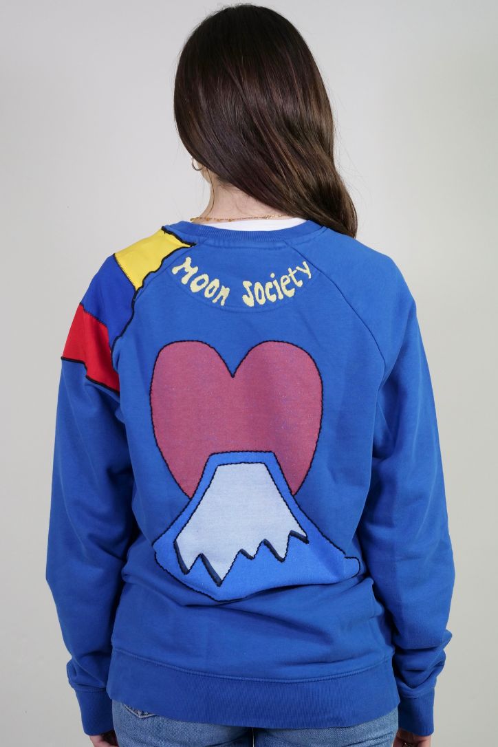 Sweat MOON SOCIETY